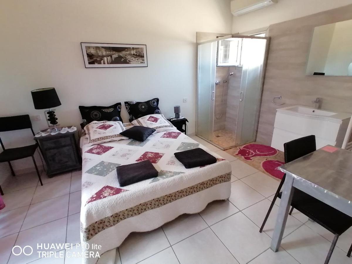 Grande Chambre Dans Villa Proche De La Plage Sete Exterior photo